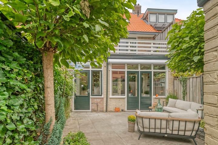 Foto 3 van Borneoplein 22