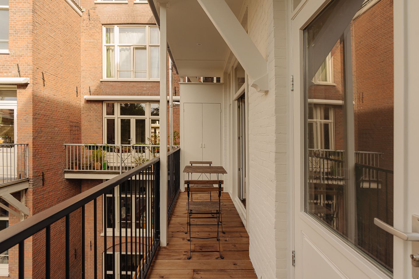 Foto 4 van Tweede Helmersstraat 32-2