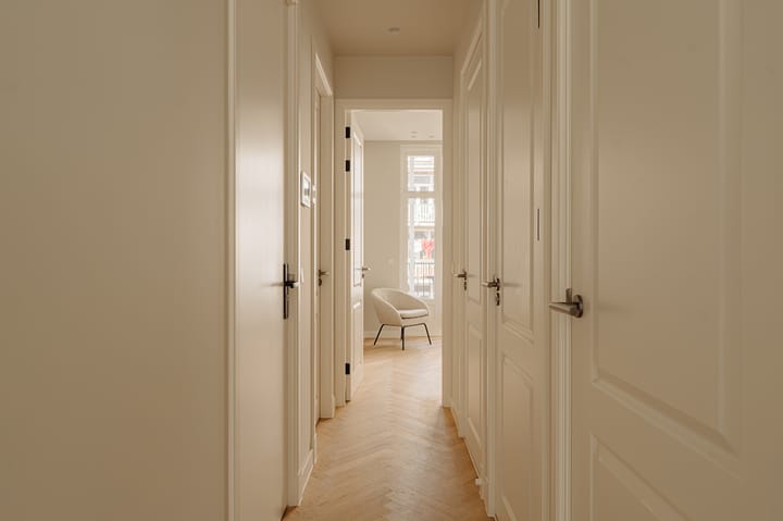 Foto 10 van Tweede Helmersstraat 32-2