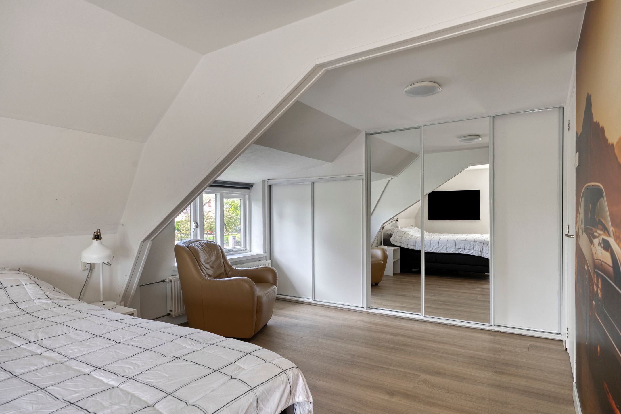 Photo 45 of Hoofdstraat 166-A