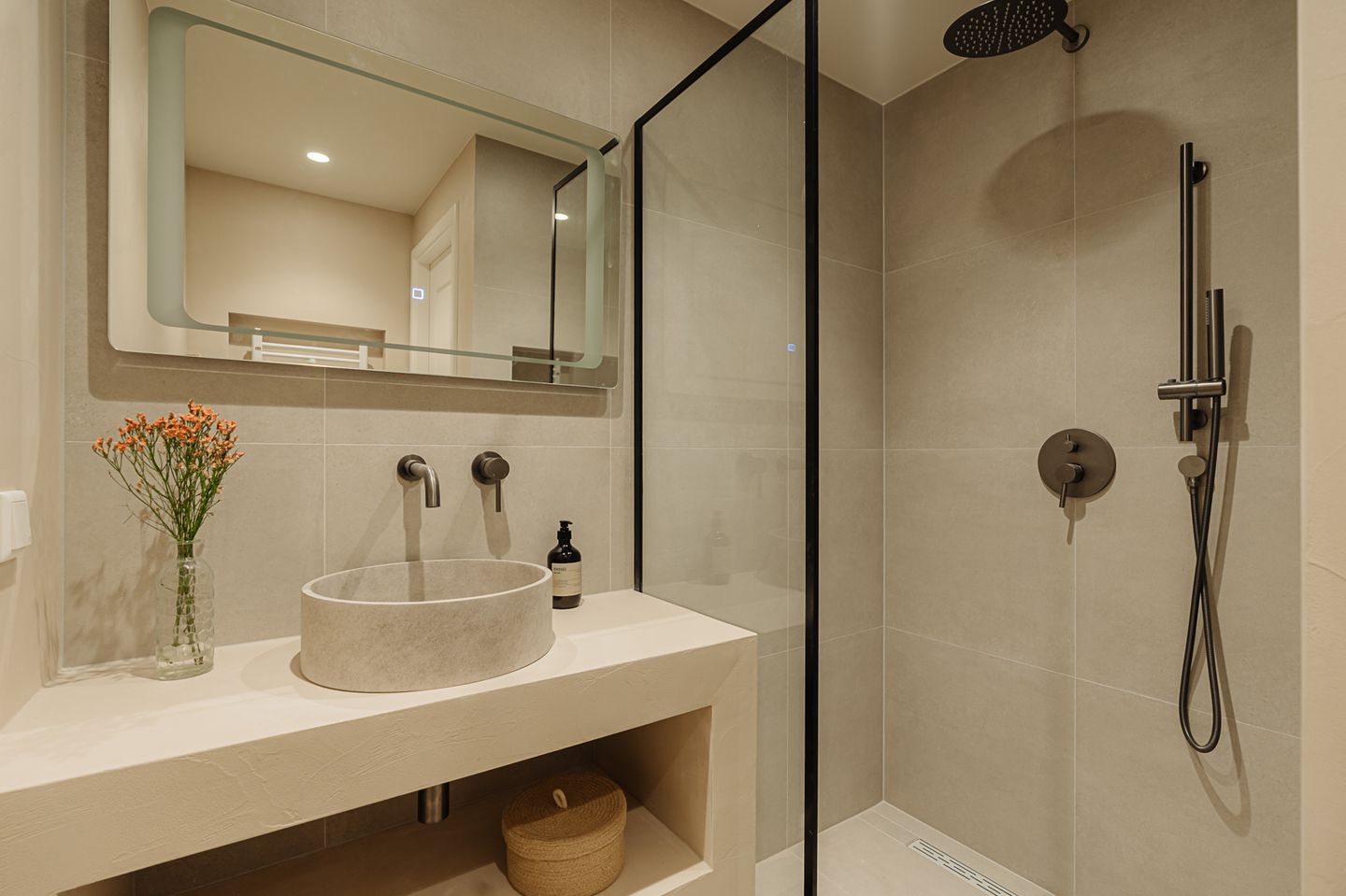 Foto 14 van Tweede Helmersstraat 32-4