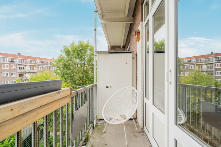 Foto 16 van Paramaribostraat 58-2