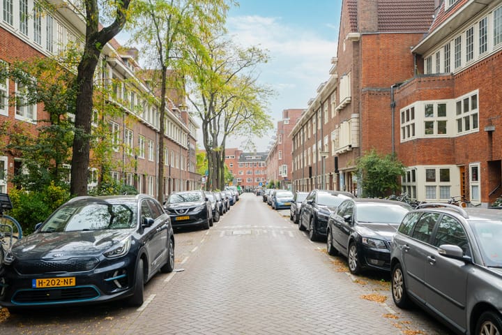 Foto 36 van Paramaribostraat 58-2