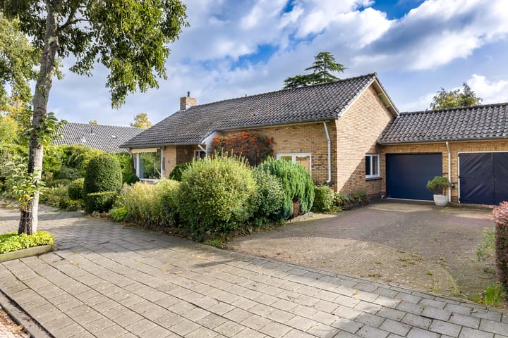 Foto 3 van Hammarskjöldlaan 3