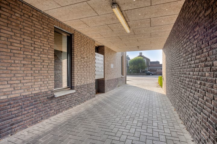 Foto 5 van Rijnstraat 2-18