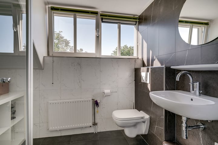 Photo 60 of de Gamert 2421