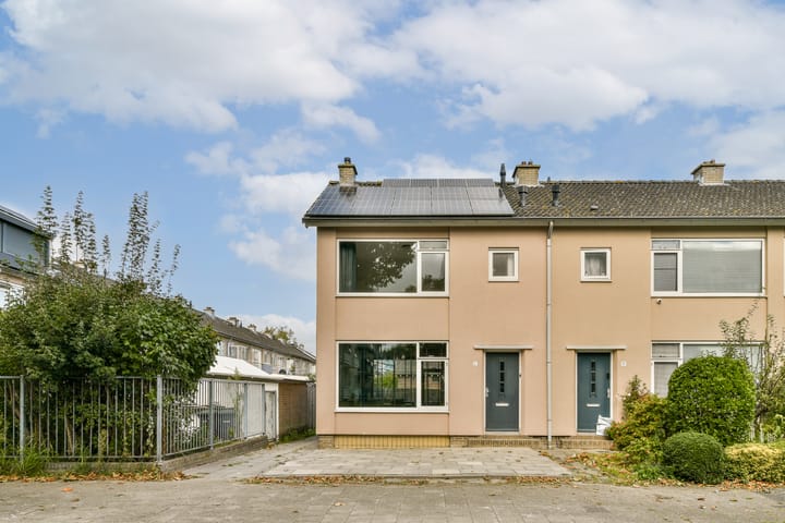 Foto 1 van Witte de Withstraat 11