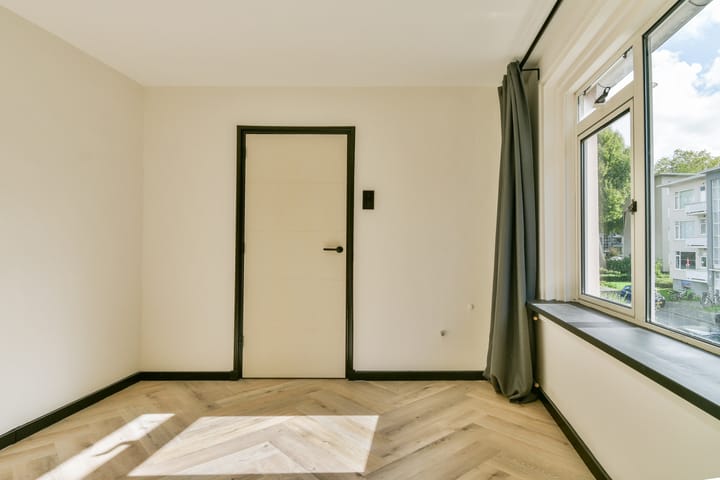 Foto 16 van Witte de Withstraat 11