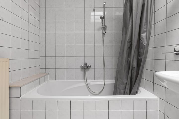 Foto 13 van Caan van Necklaan 107