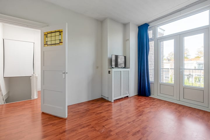 Foto 18 van Caan van Necklaan 107