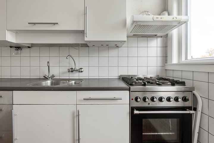 Foto 25 van Caan van Necklaan 107