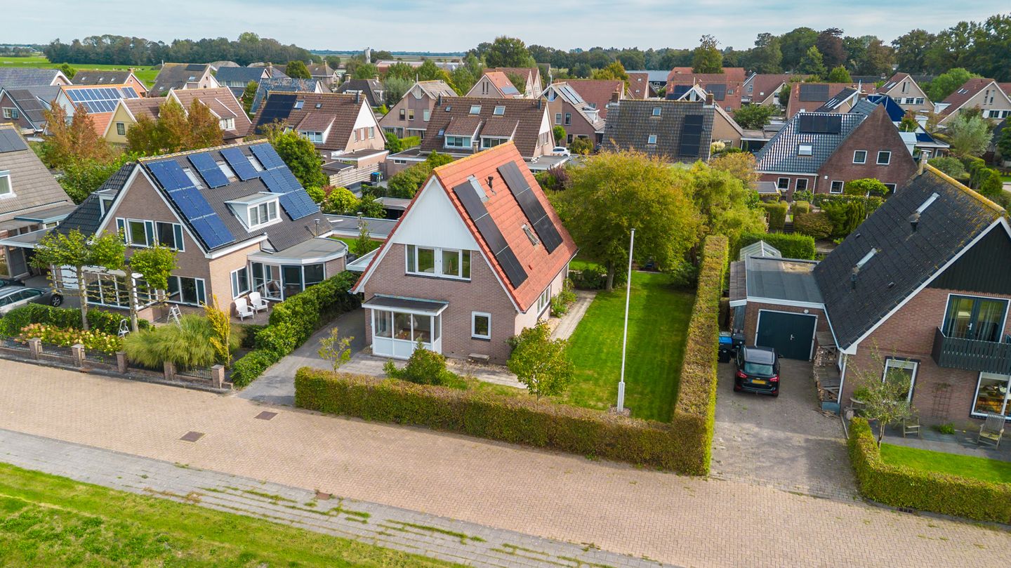 Photo 5 of Anne Hanzeswyk 6