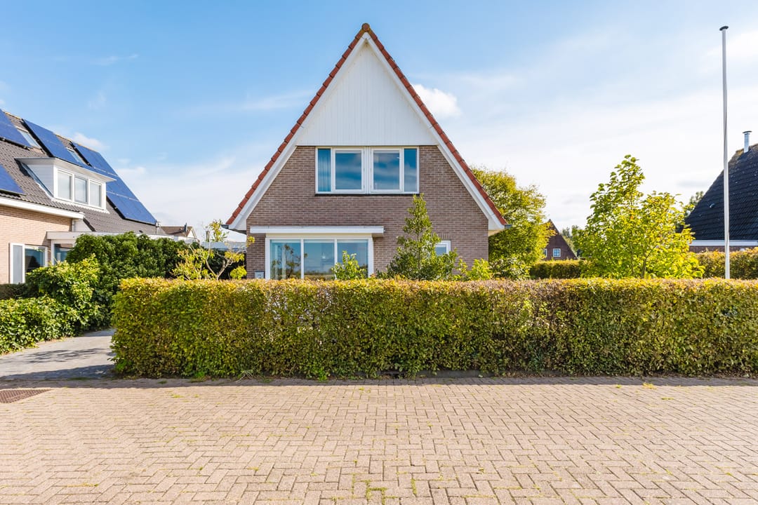 Photo 11 of Anne Hanzeswyk 6