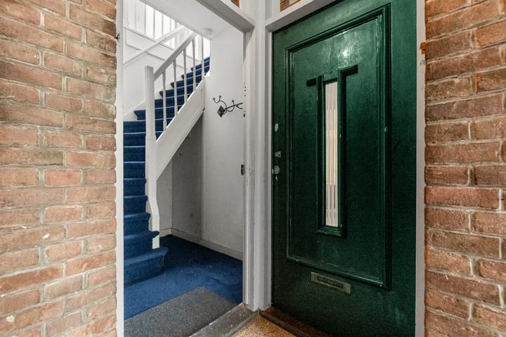 Foto 40 van Caan van Necklaan 107