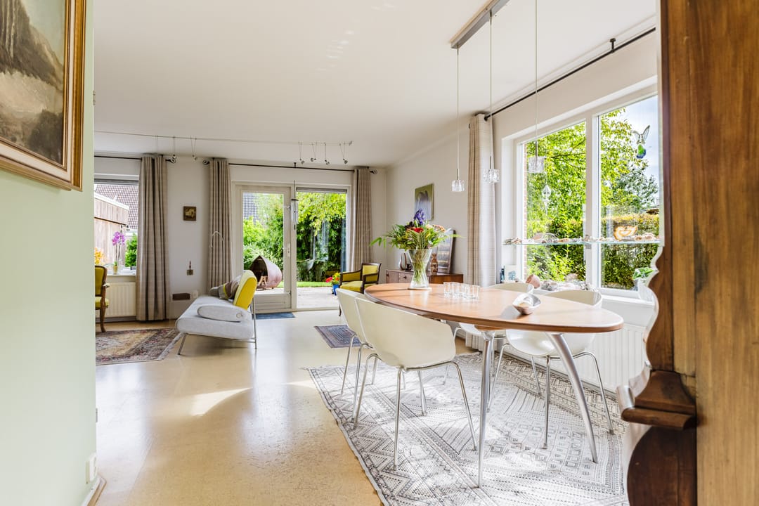 Photo 22 of Anne Hanzeswyk 6