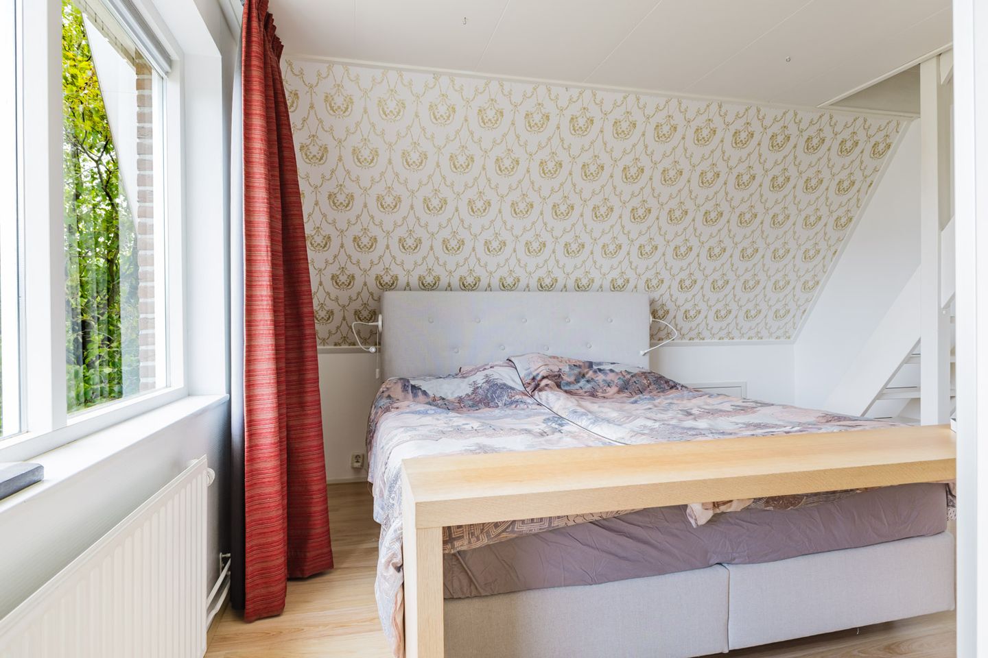 Photo 44 of Anne Hanzeswyk 6