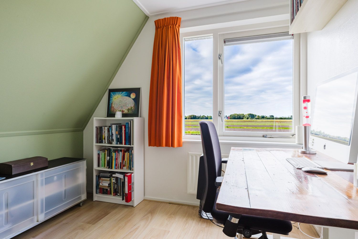 Photo 54 of Anne Hanzeswyk 6