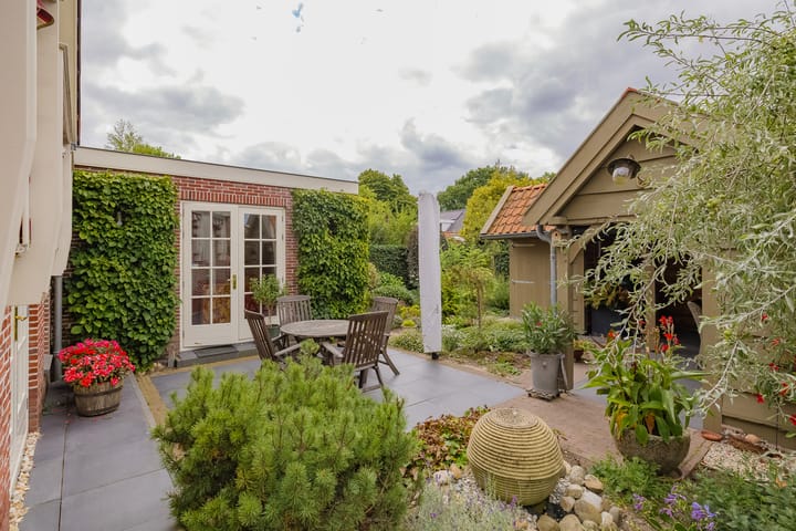 Photo 3 of Hogeweg 7