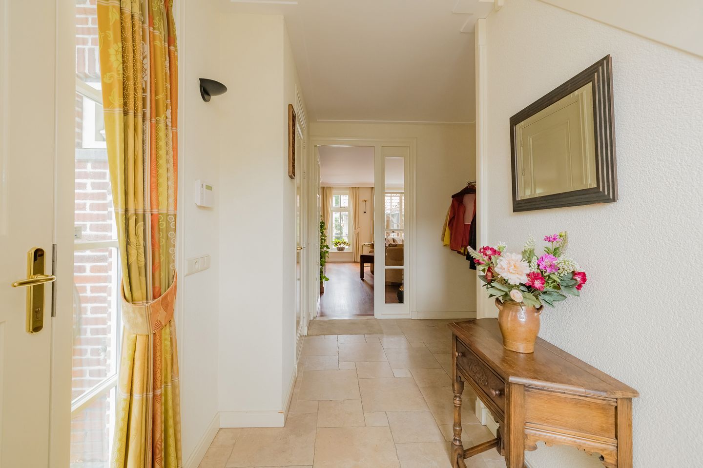 Photo 10 of Hogeweg 7