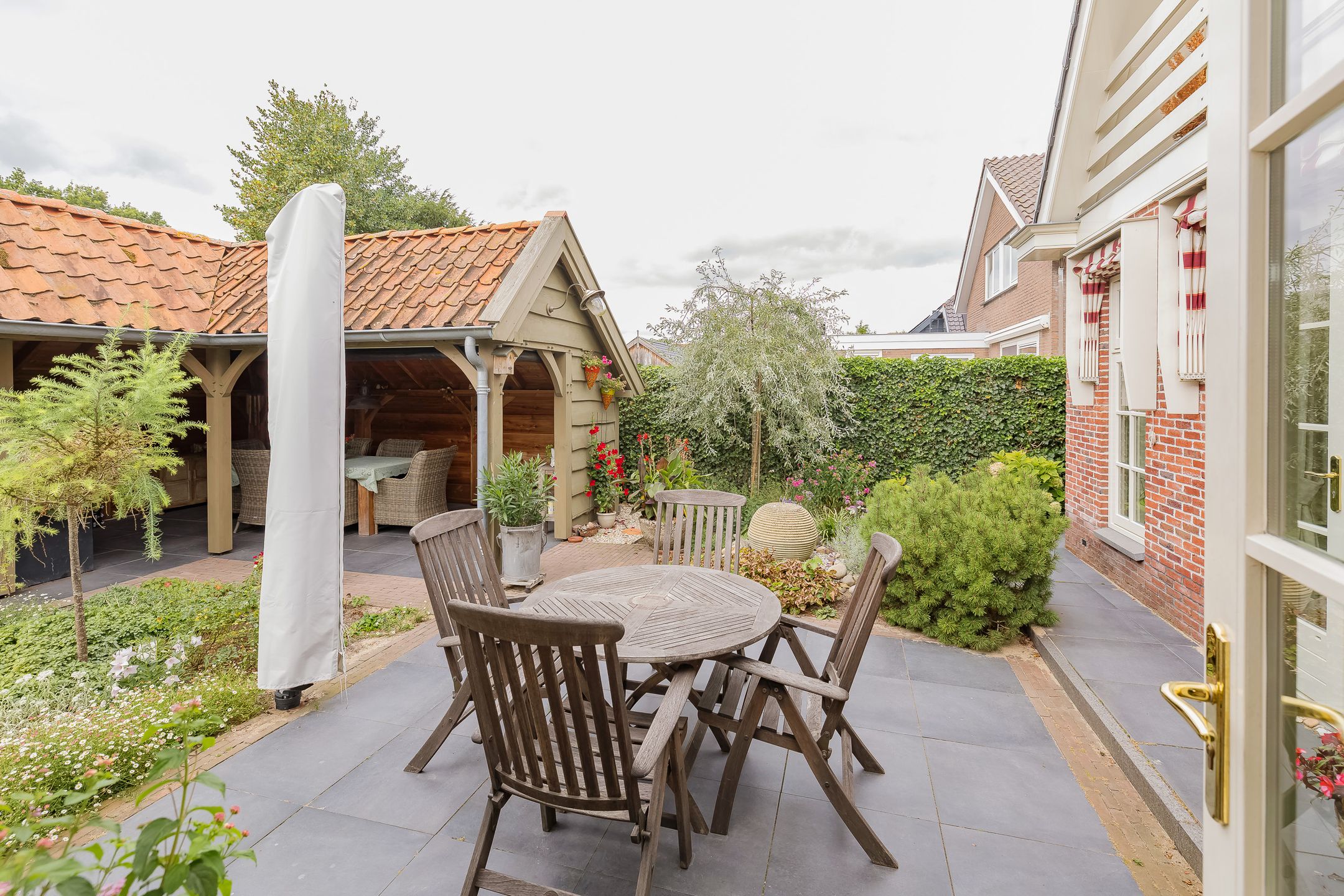 Photo 66 of Hogeweg 7