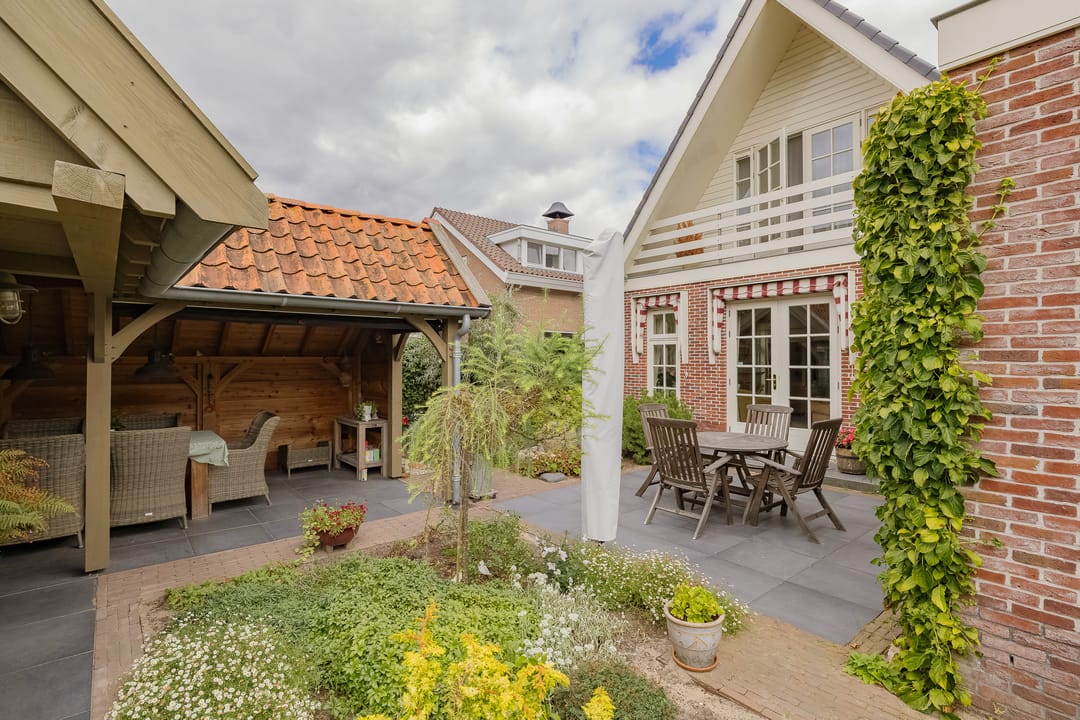 Photo 77 of Hogeweg 7