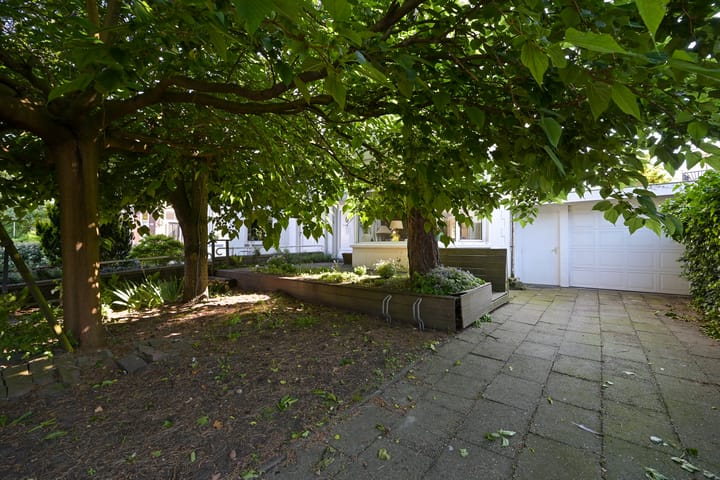 Photo 8 of Badhuisweg 63