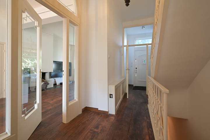 Photo 10 of Badhuisweg 63