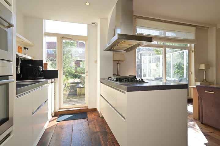 Photo 19 of Badhuisweg 63