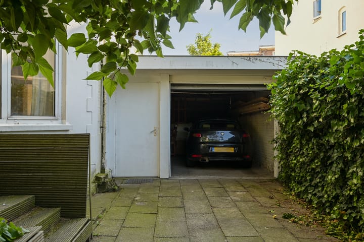 Photo 64 of Badhuisweg 63