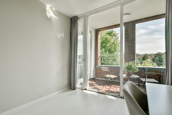 Foto 21 van Cornelis Vermuydenstraat 96