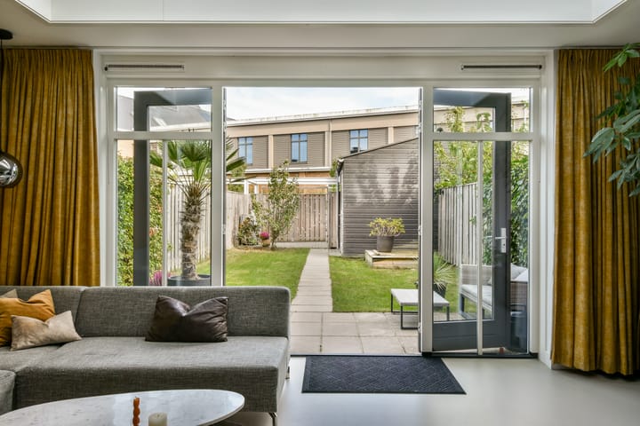 Photo 12 of Fort Diemerdamstraat 41