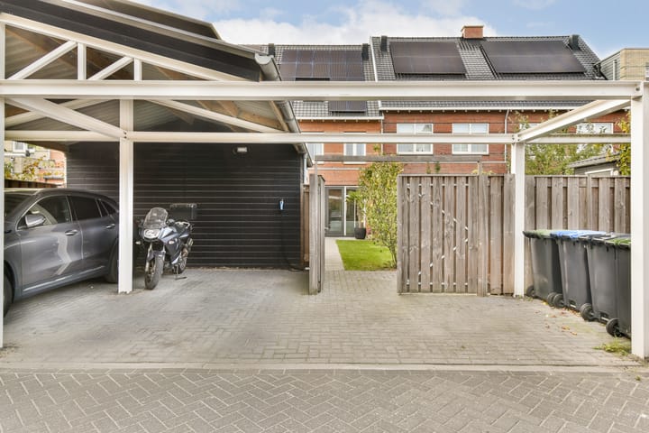 Photo 15 of Fort Diemerdamstraat 41