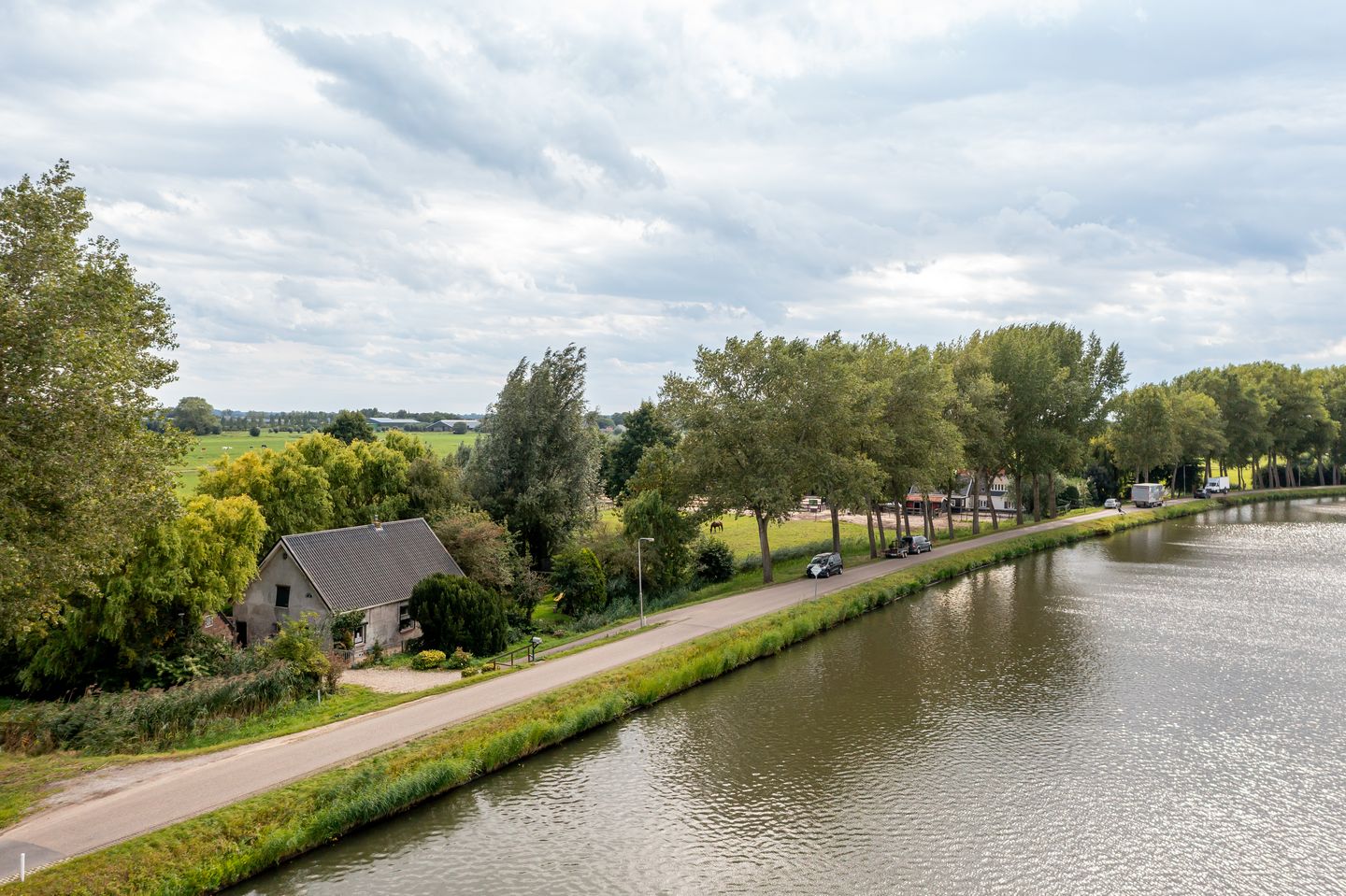 Photo 50 of Kanaaldijk 8