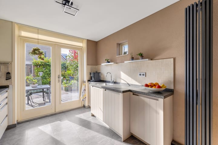 Photo 6 of Bizetpad 2