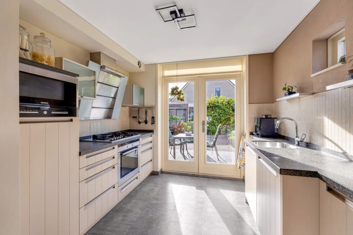 Photo 14 of Bizetpad 2