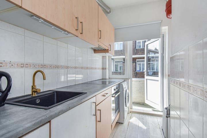 Foto 15 van Blaricumseplein 30