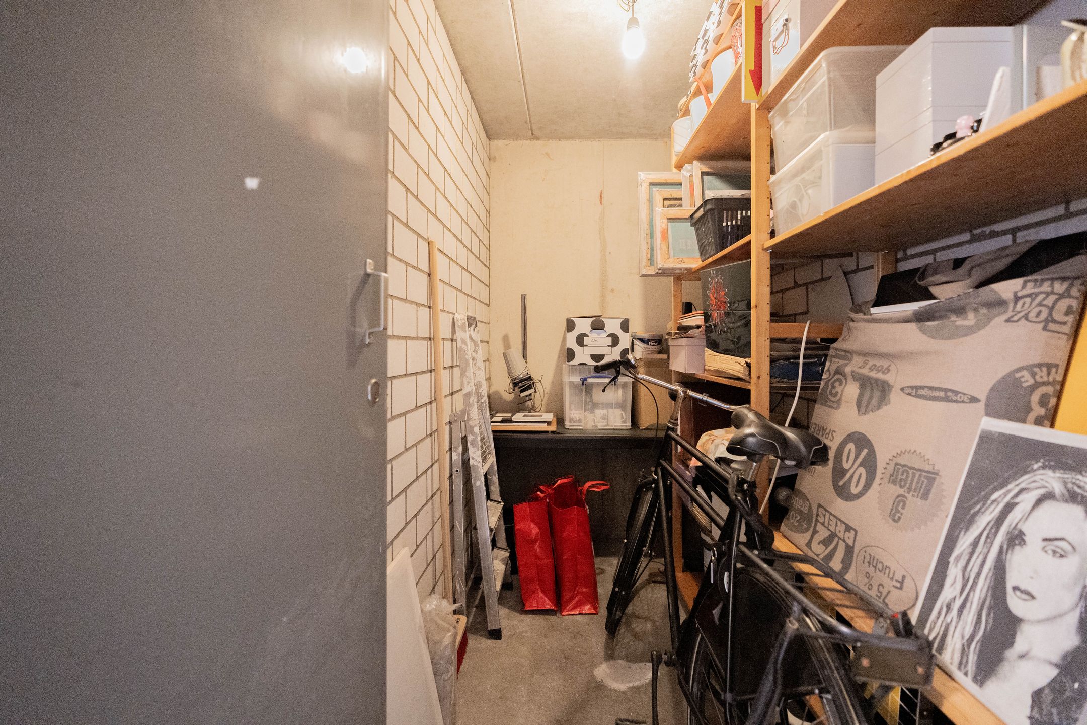 Foto 21 van Van Beuningenstraat 76