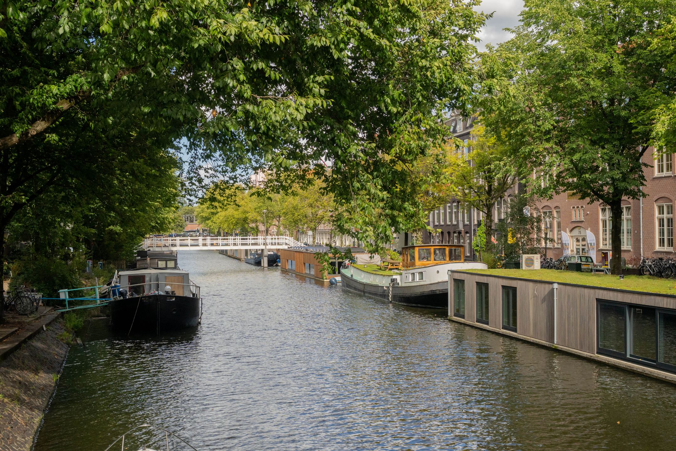 Foto 33 van Van Beuningenstraat 76