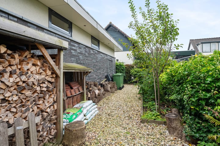 Photo 83 of Dorpsstraat 212