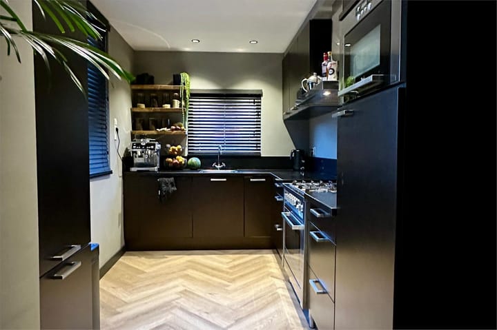 Foto 13 van Barend van Hoeffstraat 8