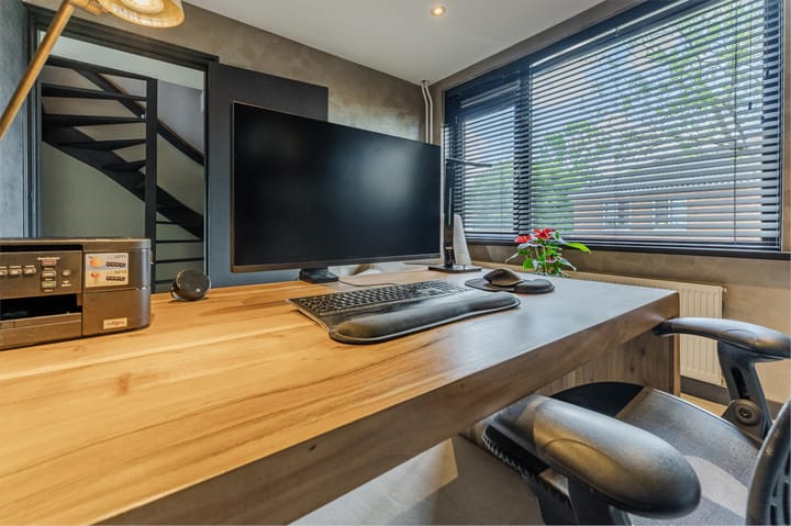 Foto 23 van Barend van Hoeffstraat 8