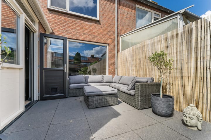 Foto 37 van Barend van Hoeffstraat 8