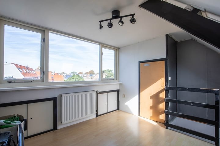 Photo 17 of Nieuwstraat 18