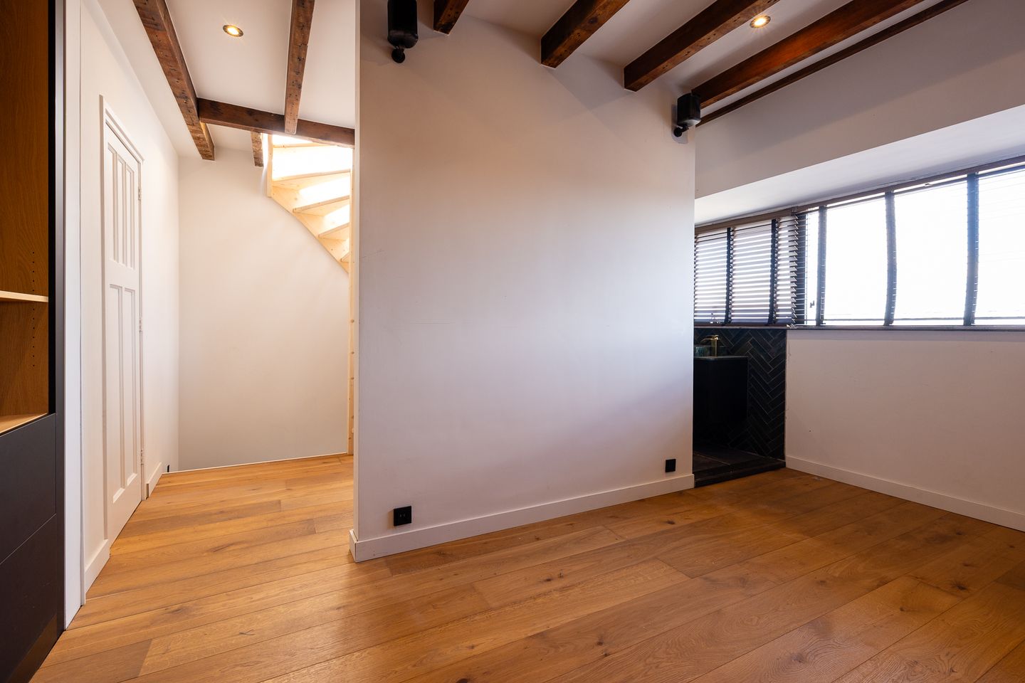 Foto 19 van Kleiweg 181-A02