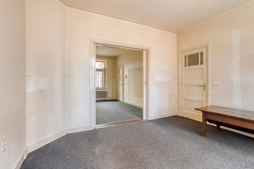 Foto 2 van Koningin Regentesselaan 18