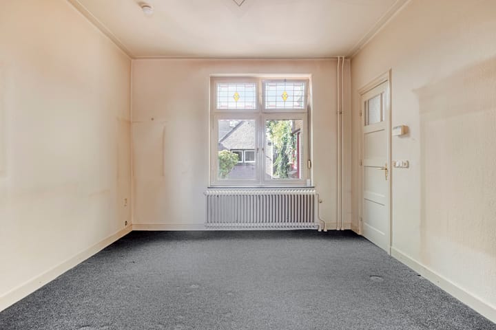 Foto 4 van Koningin Regentesselaan 18