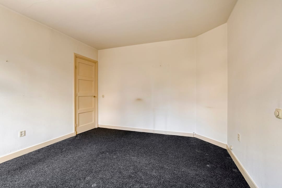 Foto 13 van Koningin Regentesselaan 18