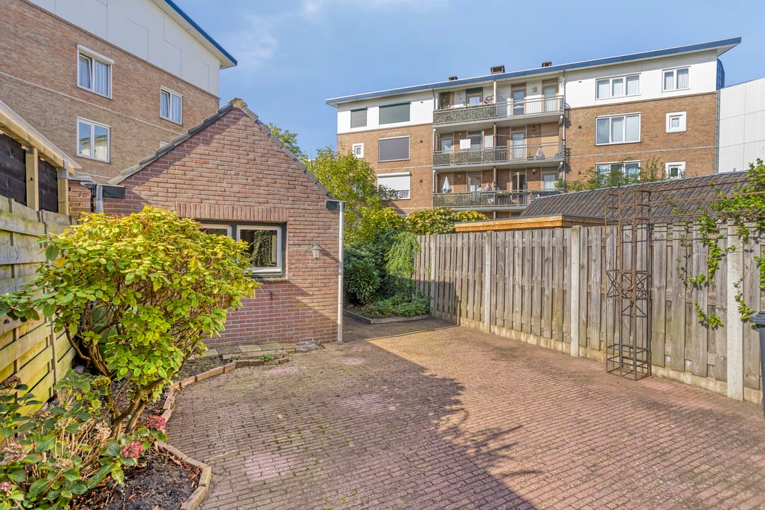 Foto 23 van Koningin Regentesselaan 18