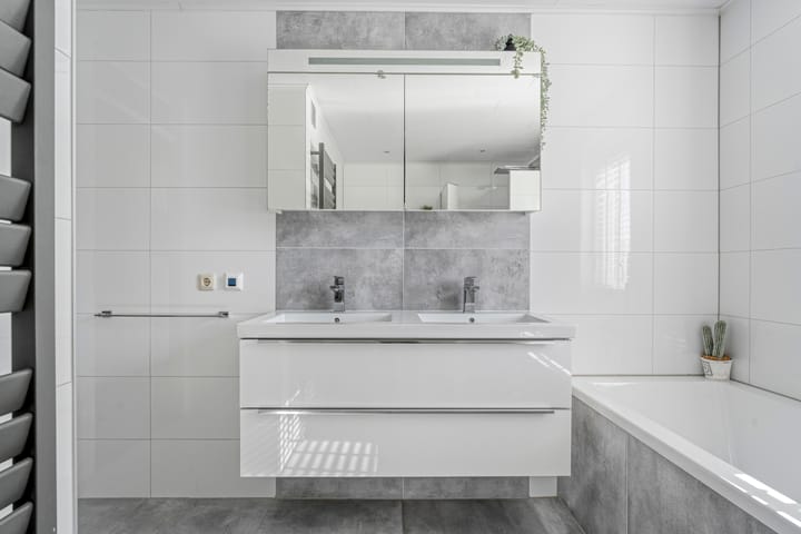 Foto 32 van Erve Harbers 14