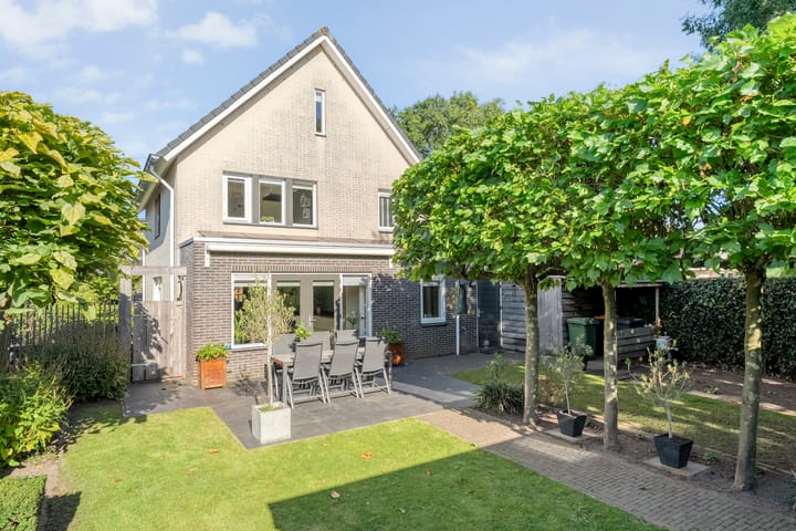 Foto 45 van Erve Harbers 14